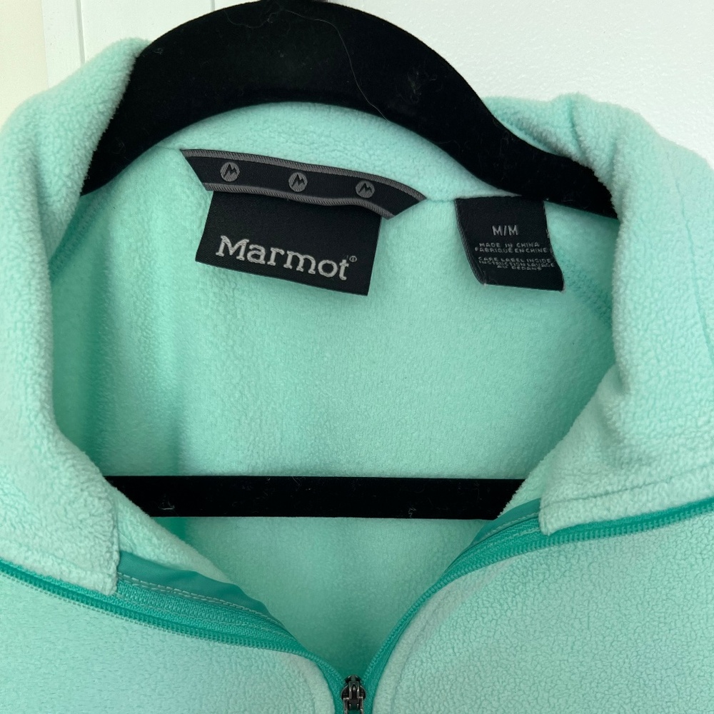 Marmot quarter zip fleece, size M